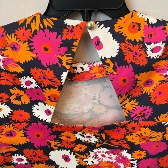 Draper James Darlin’ Daisy Nashville Top Blouse Back Cut Out Multi Floral Sz 6 - Picture 4 of 5